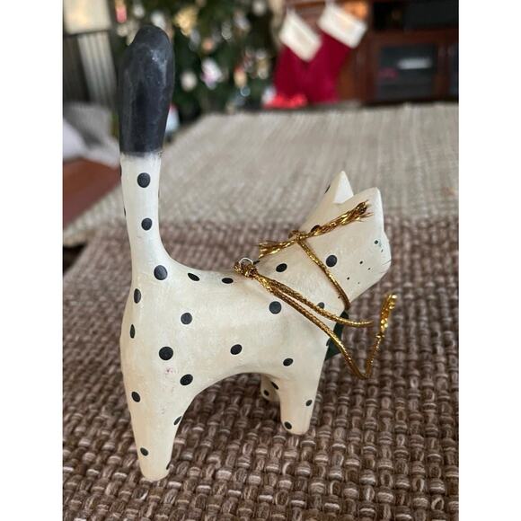 Wood cat handpainted Christmas ornament - Picture 6 of 8